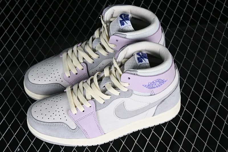 All categories Air Jordan Jordan series basketball shoes Air Jordan 1 High Air Jordan 1 Zoom CMFT AJ1 Joe 1 gray and purple color matching DV1305-005